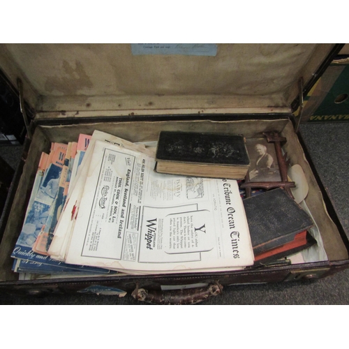 1185 - Two cases of ephemera including CDV's   (E)  £20-30