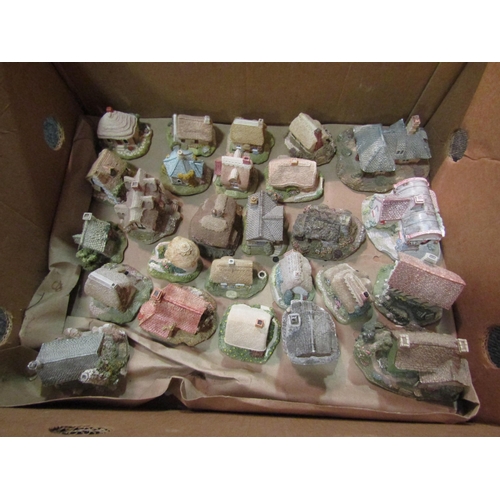 1227 - A collection of Lilliput Lane models, some boxed, some a/f (26)     (R)  £30