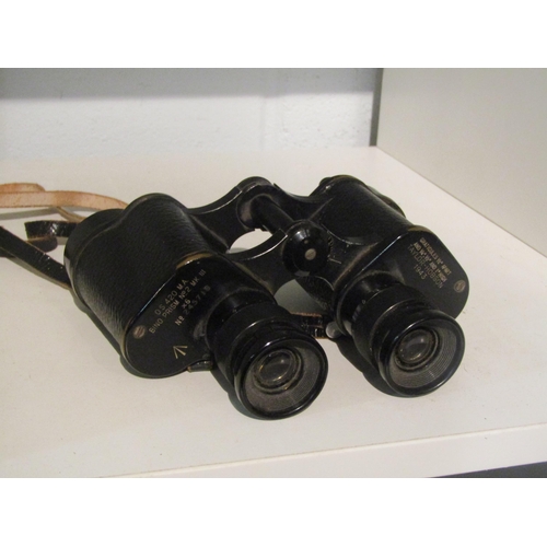 1431 - A pair of Taylor-Hobson binoculars MKIII dated 1943 in original case, case a/f