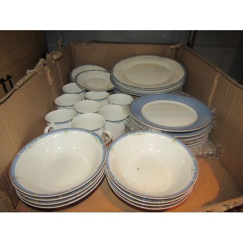 1499 - A box of Royal Doulton 'Blue Trend' dinner and coffee wares