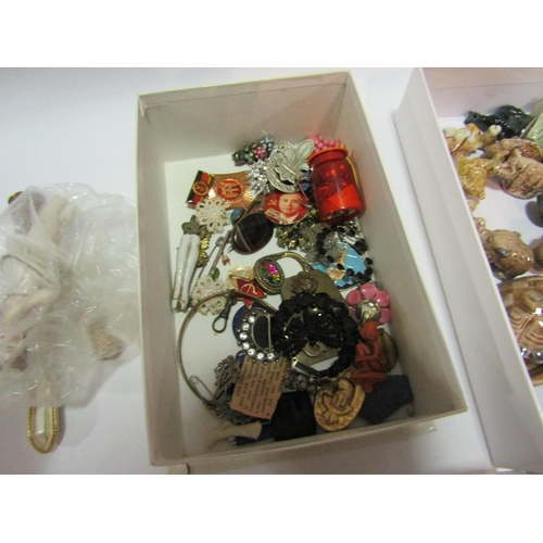 1378 - Mixed bijouterie, wristwatches, hat pins, Wade Whimsies, etc