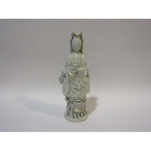 4287 - A Chinese Guan Yin Goddess of Mercy figure, restored, a/f, 22cm high   (E)  £10-15