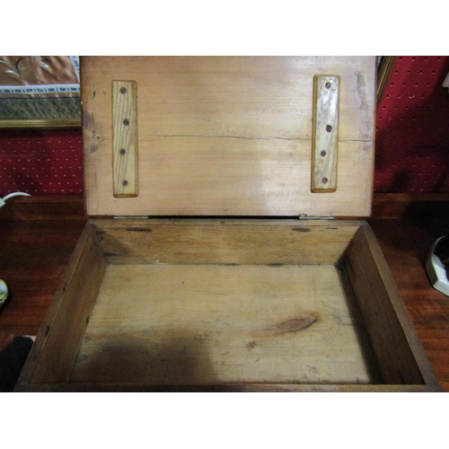 4039 - A Victorian stripped pine table top artist's chest with hinged lid, 11.5cm high x 42cm wide x 24cm d... 