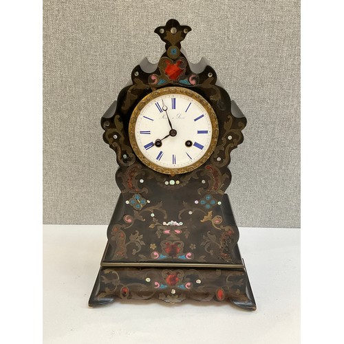 7023 - A Mole of Paris mantel clock, fretwork scrolled brass inlay, enamelled Roman dial, some losses, 39cm... 