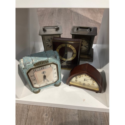 7245 - A quantity of compact timepieces including Deco tin cased