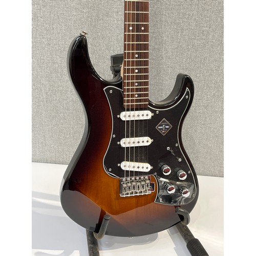 5113 - A Line 6 Variax Standard electric guitar with sunburst body, serial number Y15030155, with accessori... 