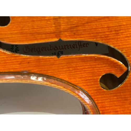 5083 - A Werner Voigt Geigenbaumeister violin, full size (4/4), dated 1959 to label, cased    (R) £700 Soun... 