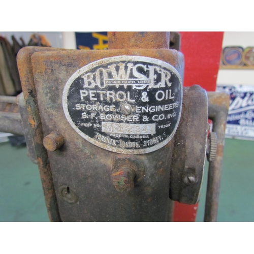 9231 - A Bowser Petrol & Oil Storage Engineers petrol pump             (Automobilia)           (R) £600