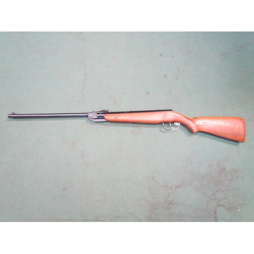 9248 - A Webley & Scott Falcon model air rifle in .22 calibre