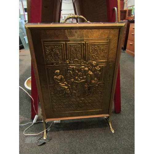 1072 - An electric double sided firescreen with brass tavern scene and glass panel of birds, 75cm high x 50... 