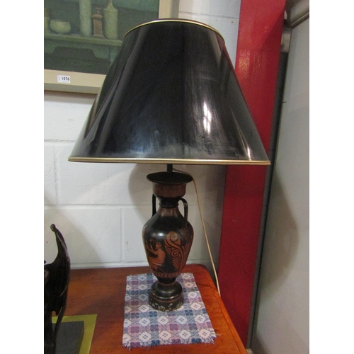 1077 - A Grecian style urn form table lamp with shade