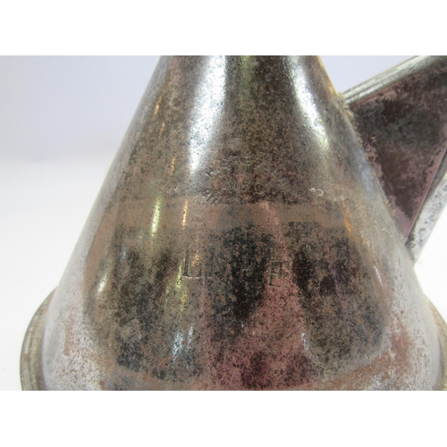 7074 - An LNER conical side pouring oil can with lid, stamped to side