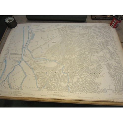 7196 - Two maps depicting the GER Stratford Works, showing the various lines with associated works and engi... 