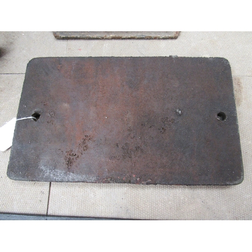 7200 - A cast iron polish wagon plate Pt47