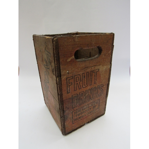 7210 - A wooden four bottle Corona crate