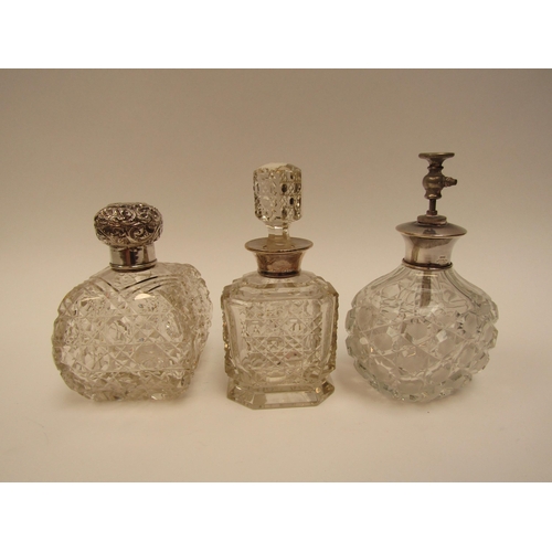 8013 - A silver topped atomiser and two scent bottles (3)      (R) £80  (Special)