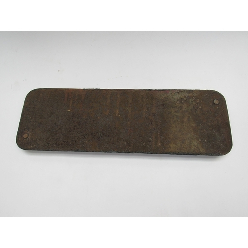 7050 - A cast iron wagon plate - FRUIT, 40cm