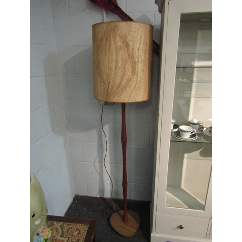 1006 - A 1950's/60's bamboo stem standard lamp with bark shade