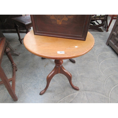 2211 - A mahogany tripod wine table