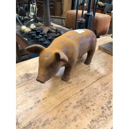 2004 - A cast iron rusty pig