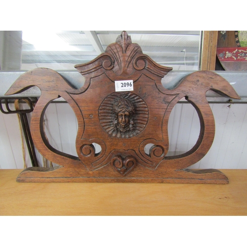 2096 - An Edwardian carved oak overmantel top with face   (E) £10-20