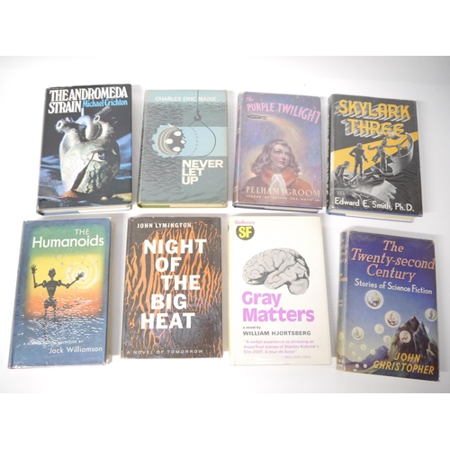 5130 - A collection of eighteen Science Fiction & Fantasy titles, all original cloth, all in dust wrappers,... 