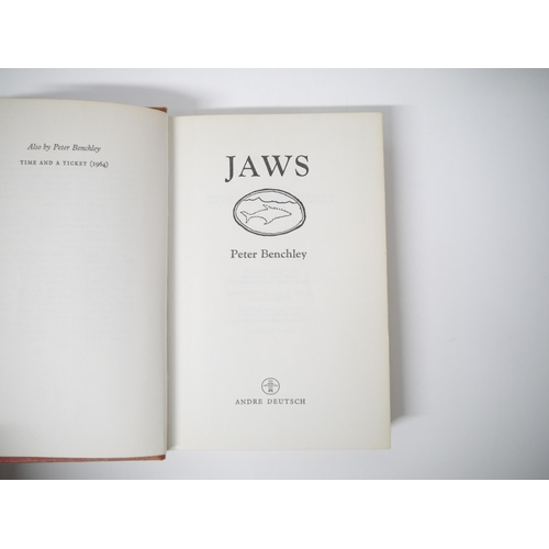 5142 - Peter Benchley: 'Jaws', London, Andre Deutsch, 1974, 1st UK edition, original cloth gilt, dust wrapp... 