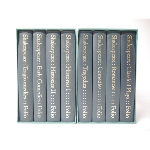 5146 - William Shakespeare: 'The Complete Plays', London, the Folio Society, 1998, 8 volumes in 2 slipcases... 