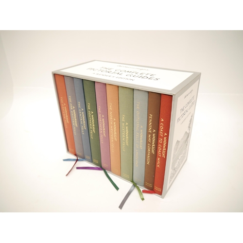 5268 - Alfred Wainwright: 'The Complete Pictorial Guides. A Reader's Edition', London, Frances Lincoln, 200... 