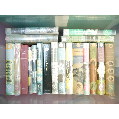 5321 - Collins New Naturalist series, 113 assorted volumes ranging between numbers 1-130, near complete set... 