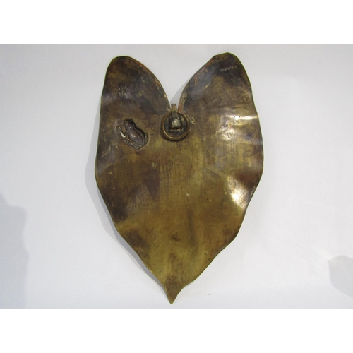 6213 - A pair of Japanese style plated lily pad shaped wall candle sconces, 28cm tall