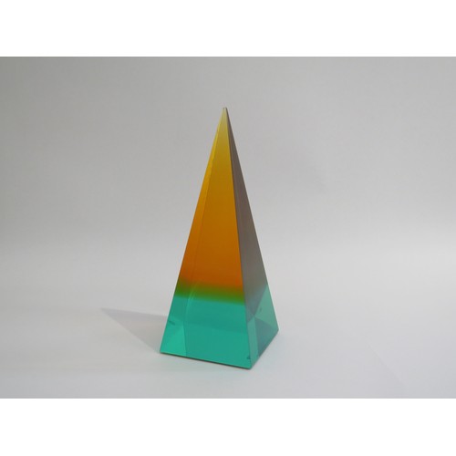 9220 - A Jonathan Adler Lucite obelisk in turquoise, green and orange colours. 26cm high