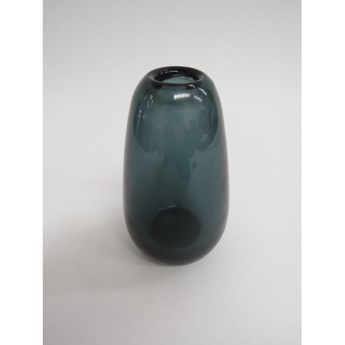 9160 - A 1950's WMF Glass vase in midnight blue by Wilhelm Wagenfeld. 12cm high