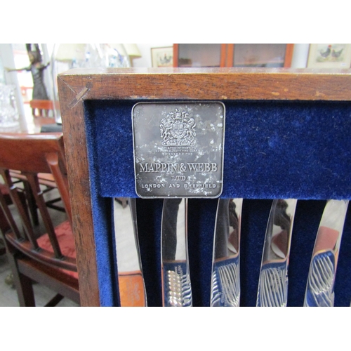 6216 - A Mappin and Webb plated canteen of cutlery, 8 settings