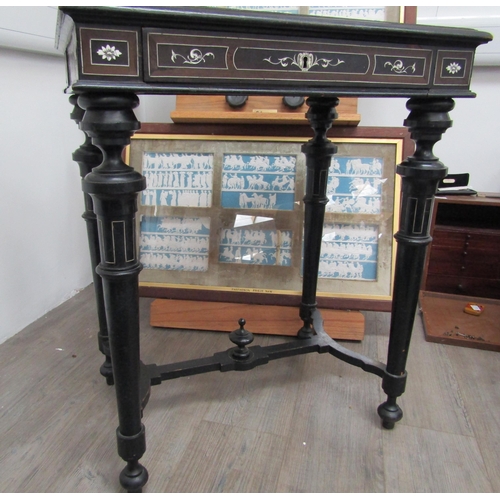 6269 - Attributed to Ferdinado Pogliani: A 19th Century highly decrative single drawer centre table with in... 