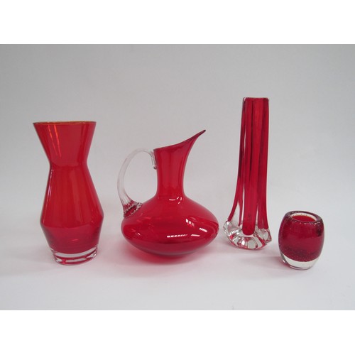 9181 - A Whitefriars red cased glass vase, a small ruby red Whitefriars cased glass vase by Geoffrey Baxter... 