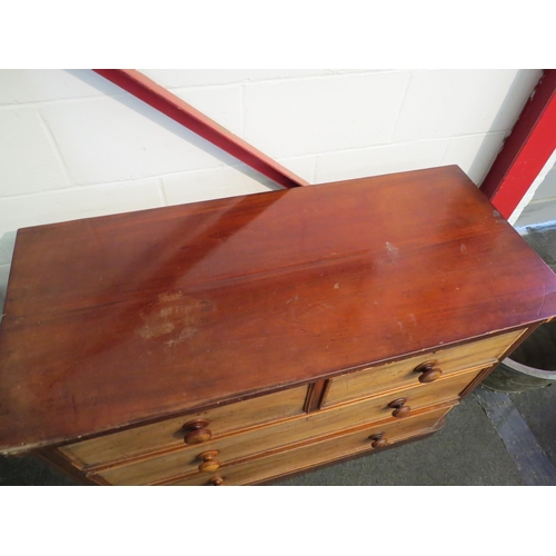 1004 - A Victorian mahogany straight front chest of two short over two long drawers (a/f) 89cm high x 120cm... 