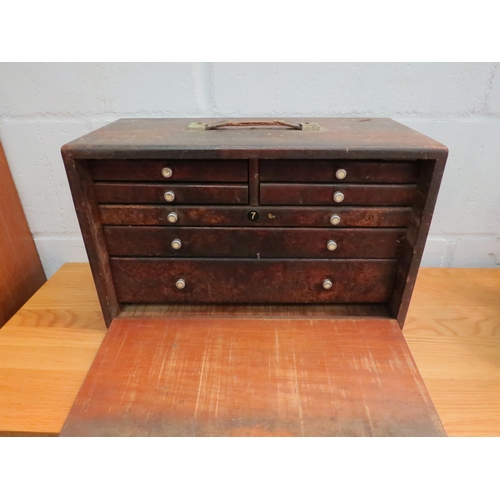 1033 - A carpenters tool box with seven internal drawers