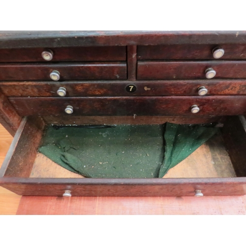 1033 - A carpenters tool box with seven internal drawers