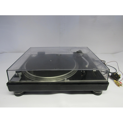 8460 - A Technics SL-1210 Mk2 direct drive turntable with Ortofon OM 5E cartridge, cabinet resprayed