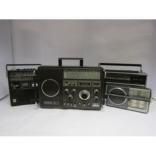 8449 - Four Grundig radios to include Grundig Satellit 1400SL Professional, Yacht Boy, Yacht Boy 1100 and P... 