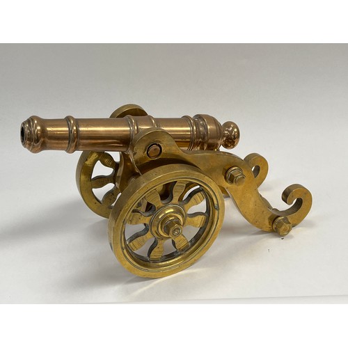 9020 - An early 20th Century bronze signalling cannon mounted onto solid brass carriage     (R) £50