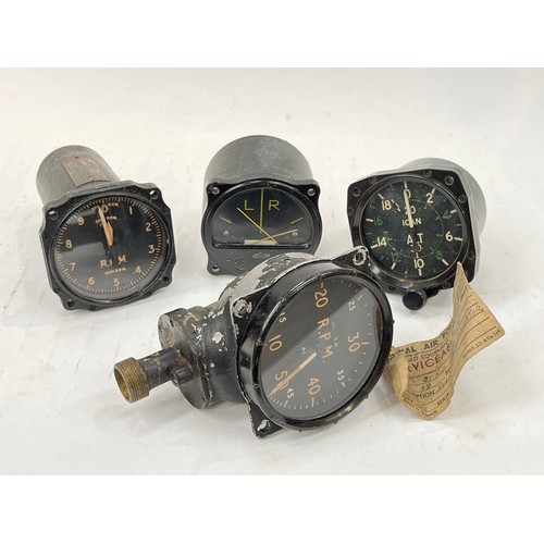 9099 - A WWII RAF Mk 1x 6 RPM dial, as used in Spitfires and Hurricanes a/f, dated 1941, together with thre... 