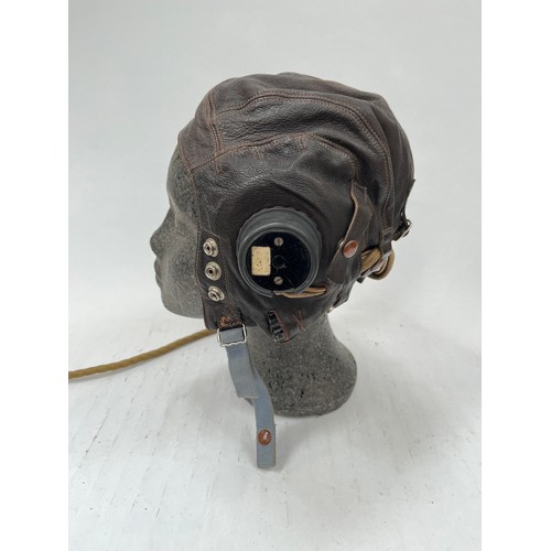 9112 - A WWII British RAF C Type flying helmet