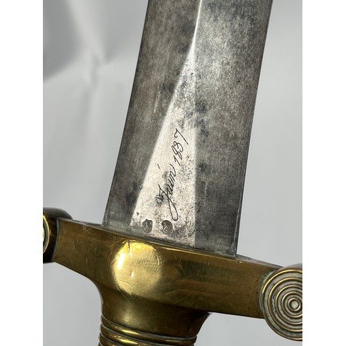 9189 - A French Artilleryman's short sword of Gladius form, solid brass ribbed grip, spear-pointed blade et... 