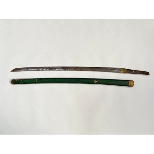 9195 - An Oriental sword blade with corroded tang unmarked, together with a green lacquered bamboo scabbard... 