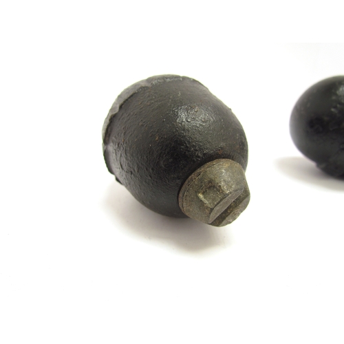 9458 - Two WWI German egg grenades, deactivated