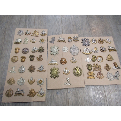 9437 - A collection of WWI era British regimental cap badges including Norfolk Regiment, Argyll & Sutherlan... 