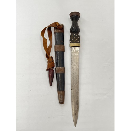 9224 - A Victorian British military issue Highland regimental pipers' dirk, the blade bearing the maker's d... 