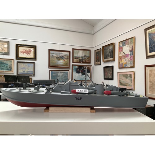 9281 - A model of a Motor Torpedo Boat (MTB 747)